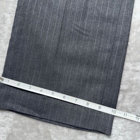 Express Editor Gray Pinstripe Straight Leg Pants Curvy Fit Womens Size 10 - Picture 9 of 15